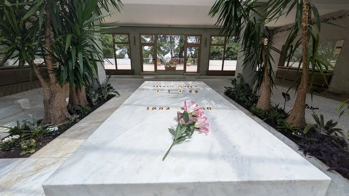 Huis van de Bloemen, het mausoleum van Tito, Belgrado